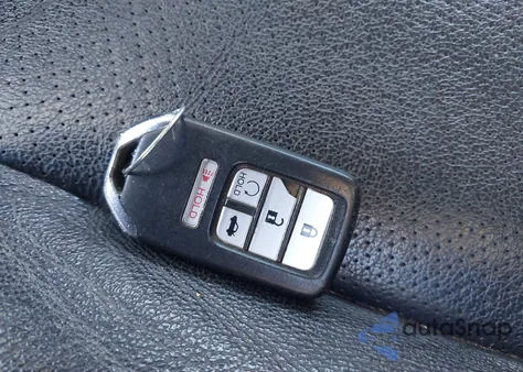 2017 Honda Accord Ex-L z USA, uszkodzony, nr VIN 1HGCR2F82HA162716